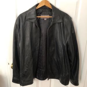 Wilsons Mens Black Leather Jacket. Size L